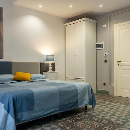 Mi Tu Apartments Catania Luaran gambar