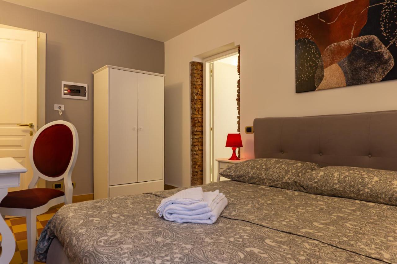 Mi Tu Apartments Catania Luaran gambar
