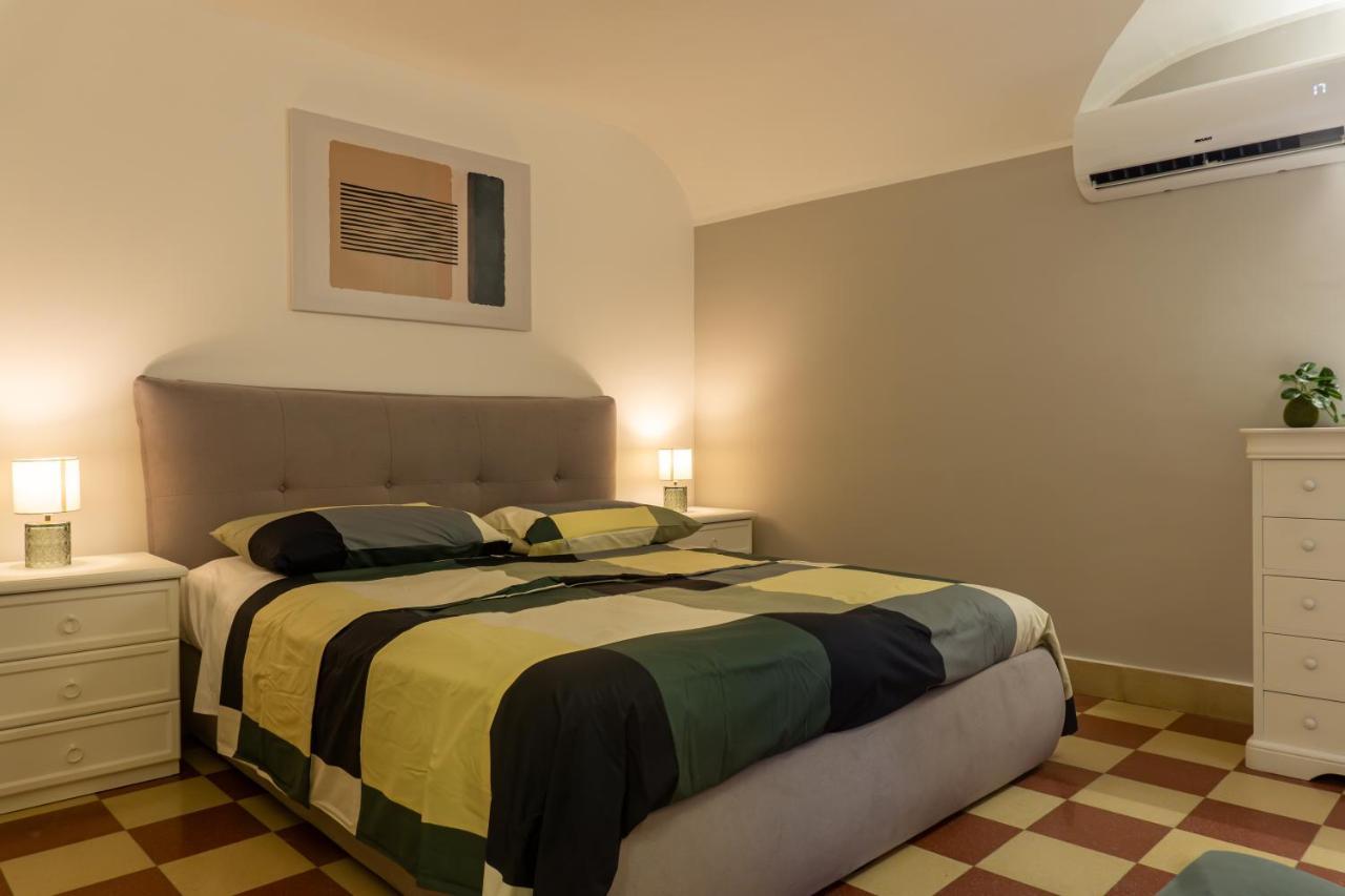 Mi Tu Apartments Catania Luaran gambar