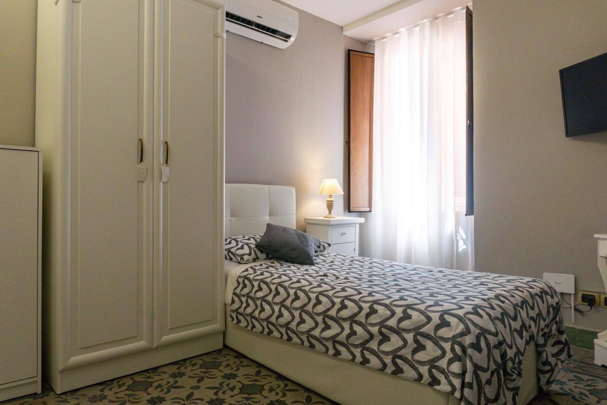Mi Tu Apartments Catania Luaran gambar