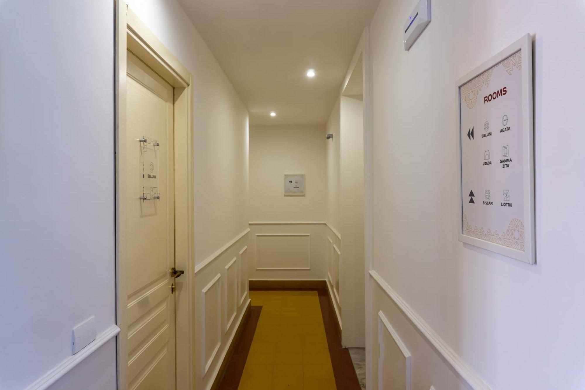 Mi Tu Apartments Catania Luaran gambar
